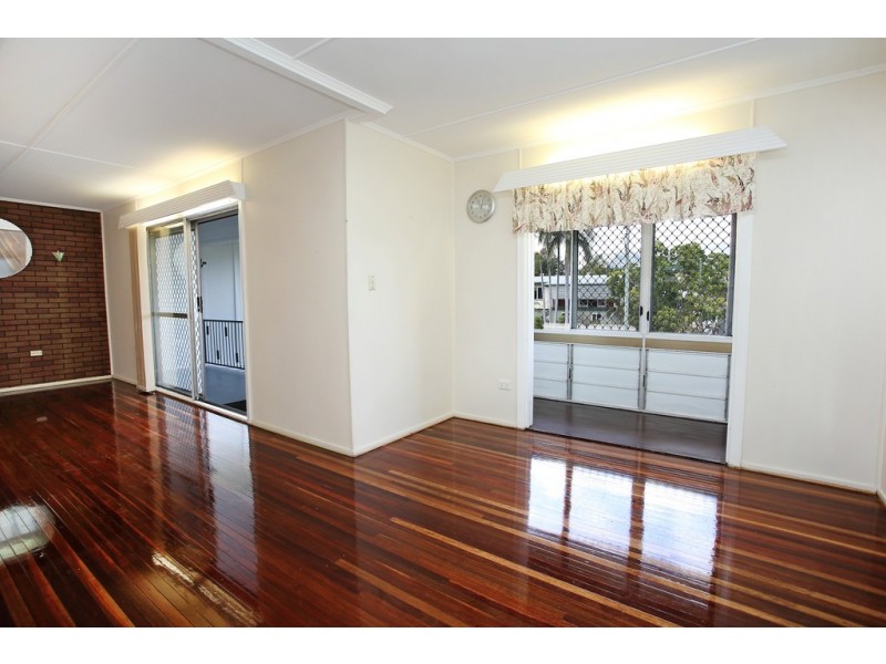 25 Laburnum Street, Cranbrook QLD 4814