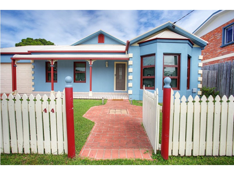 44 Tully Street, South Townsville QLD 4810