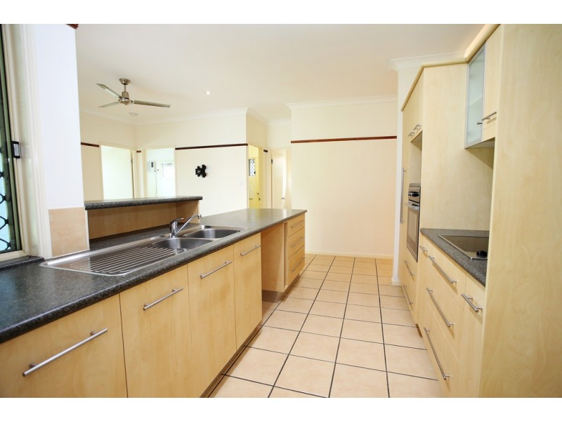 44 Tully Street, South Townsville QLD 4810