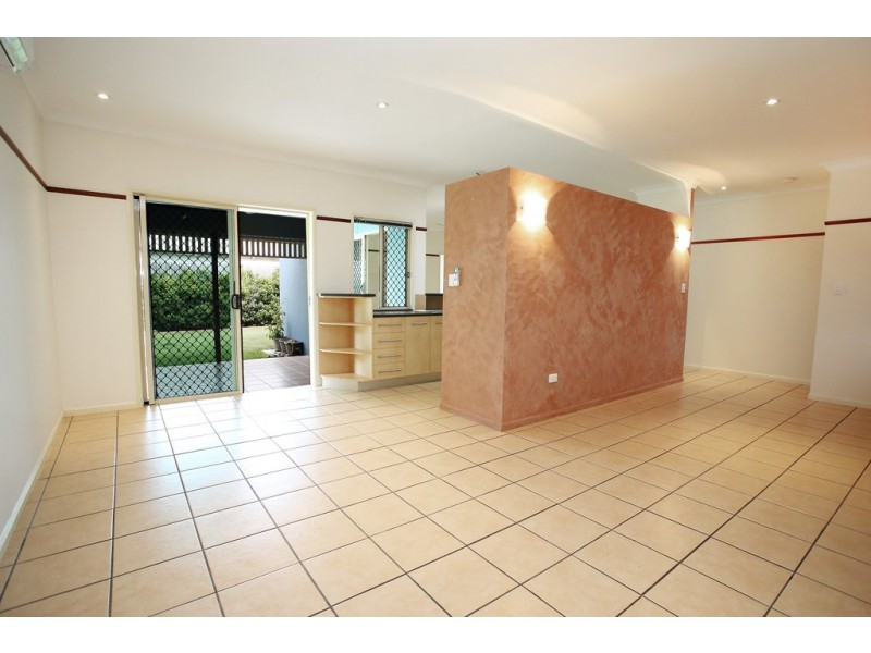 44 Tully Street, South Townsville QLD 4810