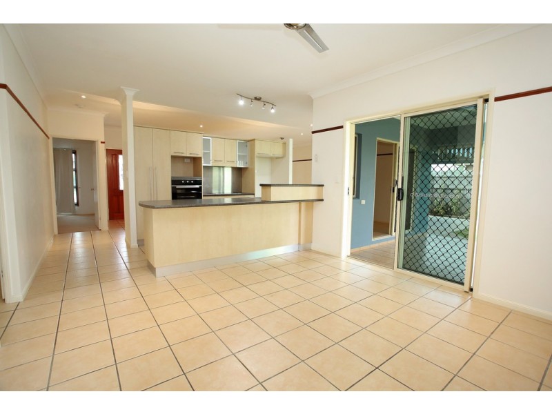 44 Tully Street, South Townsville QLD 4810