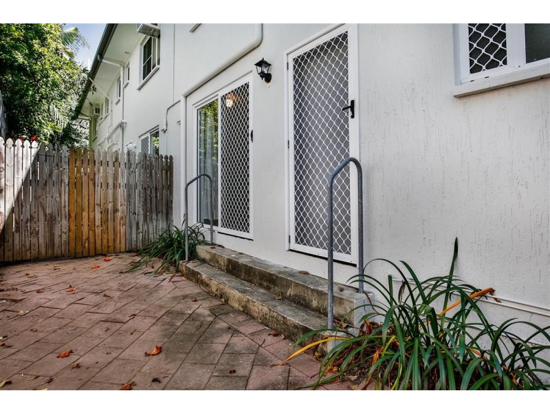 3/5 Soule Street, Hermit Park QLD 4812