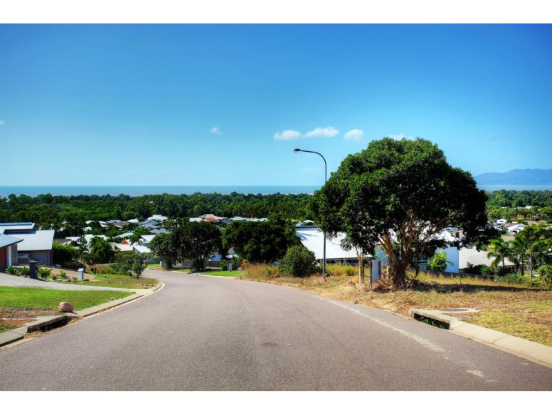 139 Goicoechea Drive, Bushland Beach QLD 4818