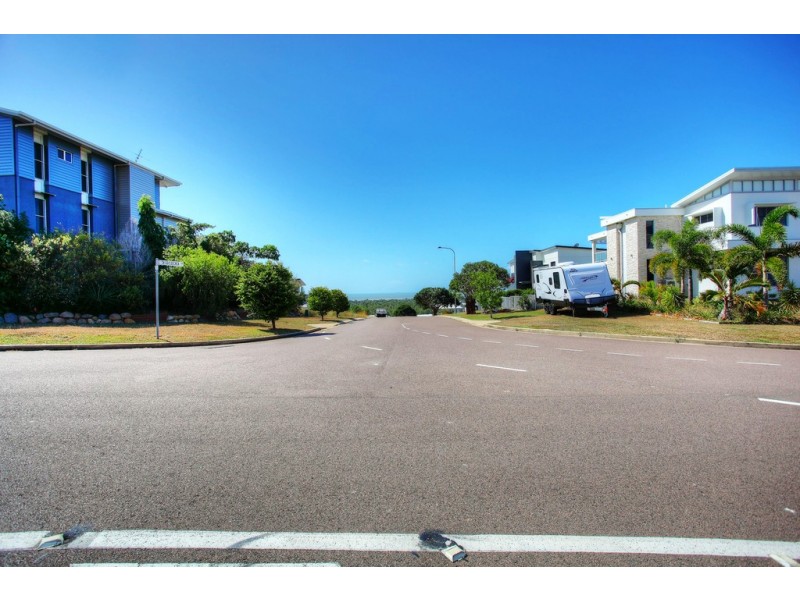 139 Goicoechea Drive, Bushland Beach QLD 4818