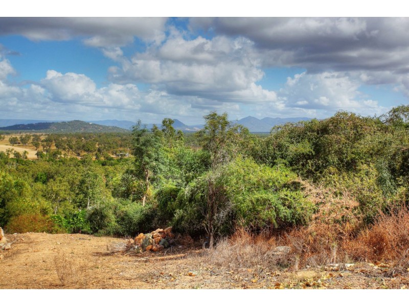 139 Goicoechea Drive, Bushland Beach QLD 4818
