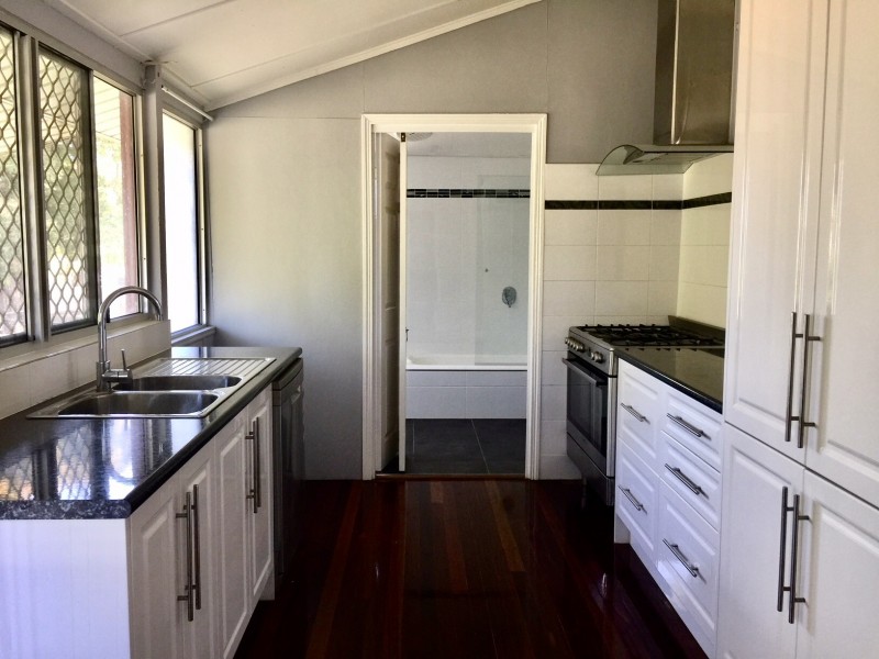 94 Palmerston Street, Gulliver QLD 4812