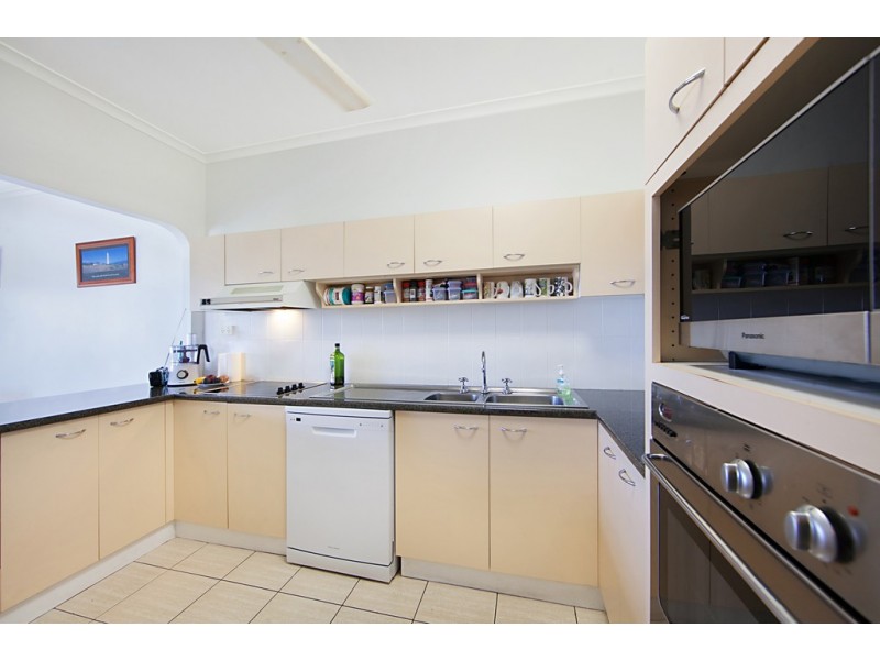 13/15 Hale Street, North Ward QLD 4810