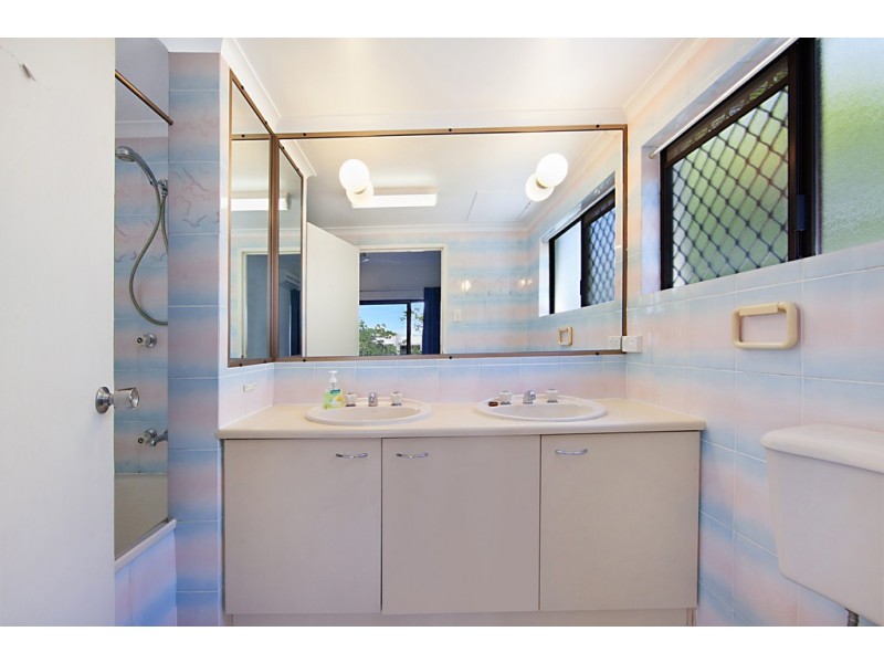 13/15 Hale Street, North Ward QLD 4810