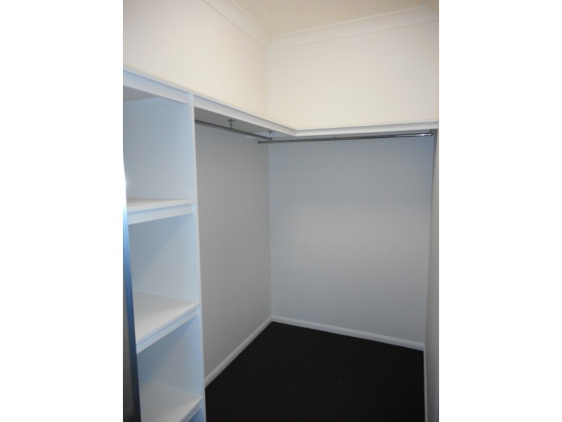 72 Griffey Street, Burdell QLD 4818