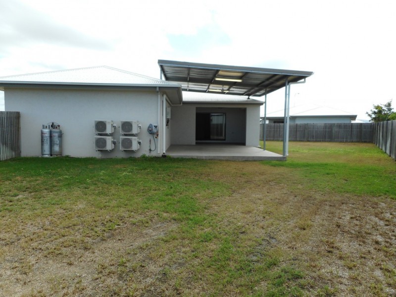 72 Griffey Street, Burdell QLD 4818