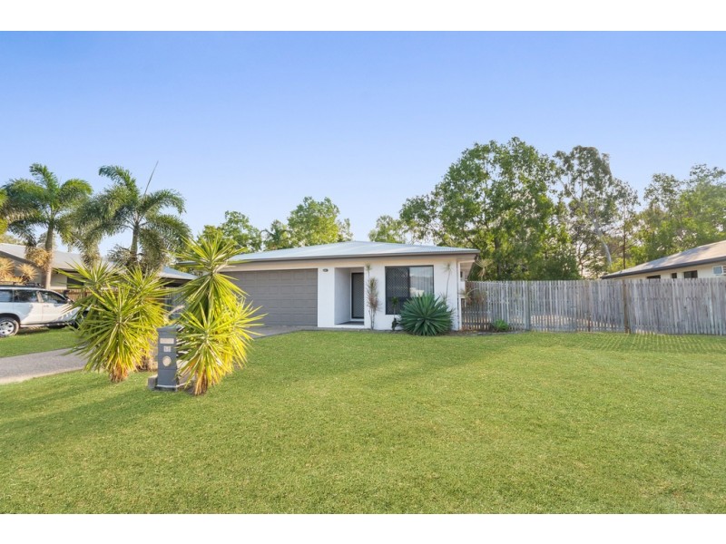 25 Noscov Crescent, Kelso QLD 4815