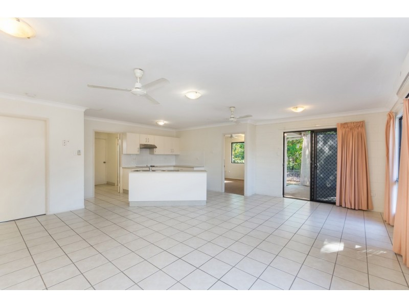 25 Noscov Crescent, Kelso QLD 4815