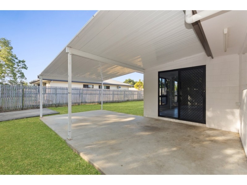 25 Noscov Crescent, Kelso QLD 4815