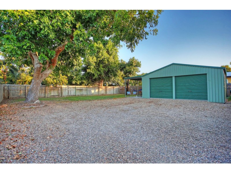 90 Queens Road, Hermit Park QLD 4812