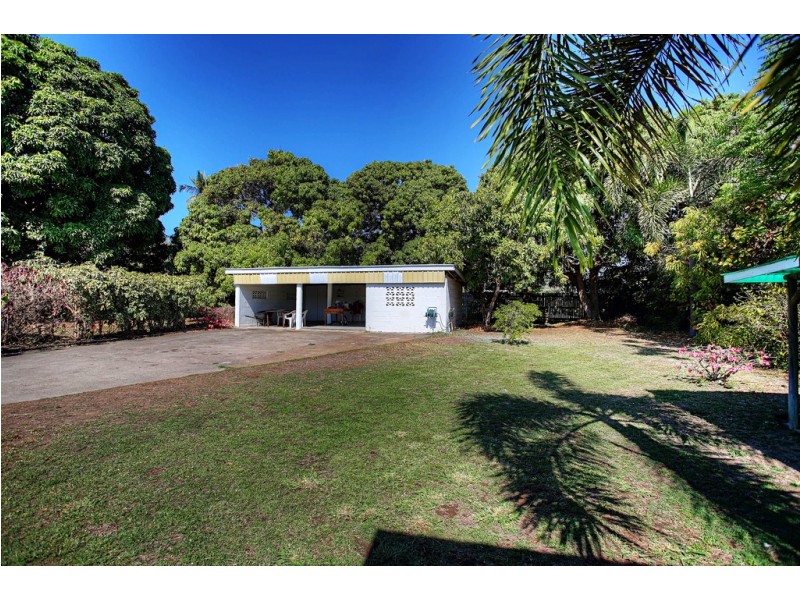 33 Hugh Street, West End QLD 4810