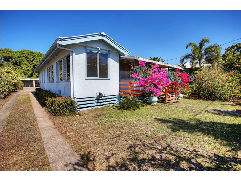 33 Hugh Street, West End QLD 4810