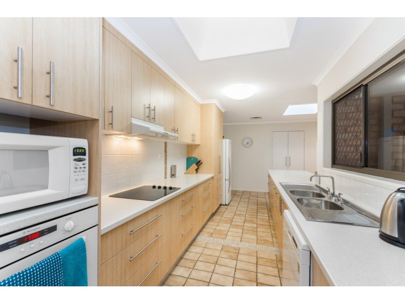 4 Garden Grove Crescent, Kirwan QLD 4817