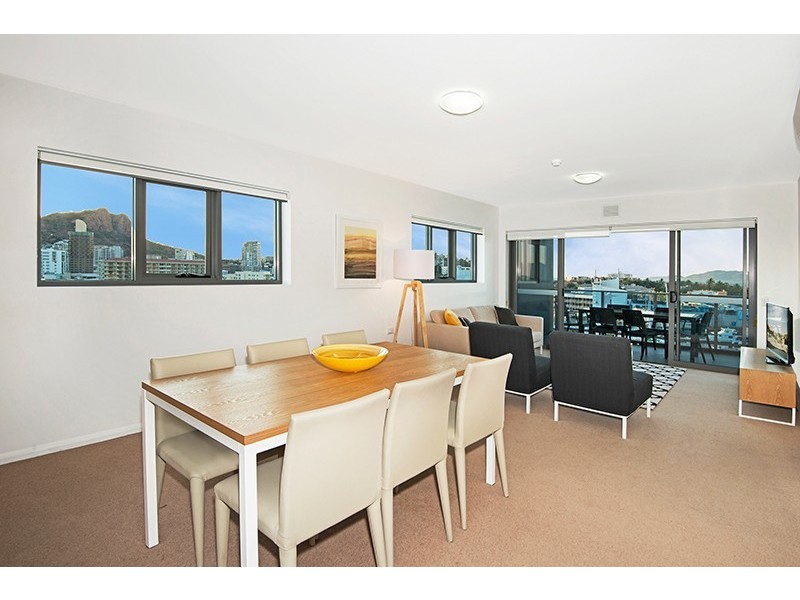 302/68 McIlwraith Street, South Townsville QLD 4810