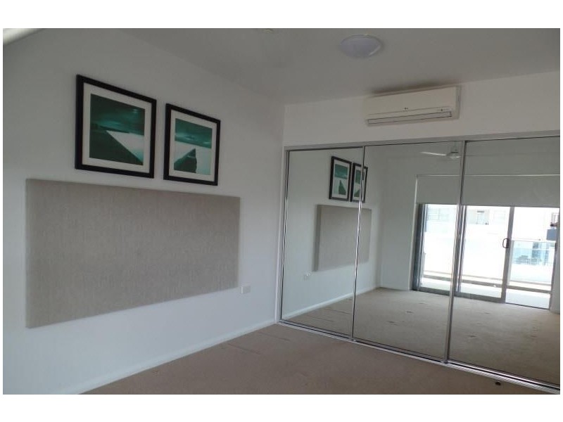 302/68 McIlwraith Street, South Townsville QLD 4810