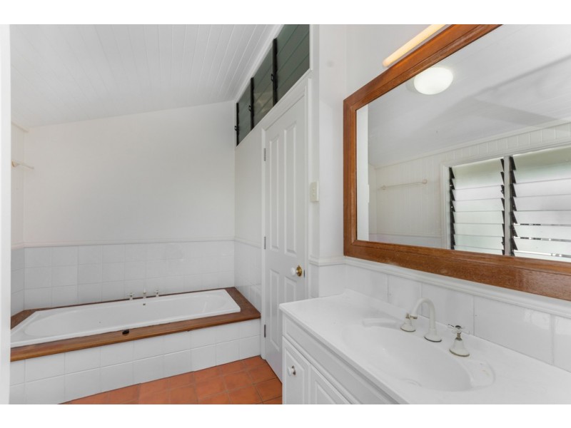 38 Potts Street, Belgian Gardens QLD 4810