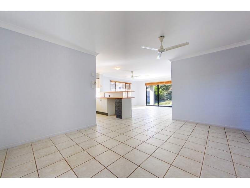 8 Tryon Court, Kirwan QLD 4817