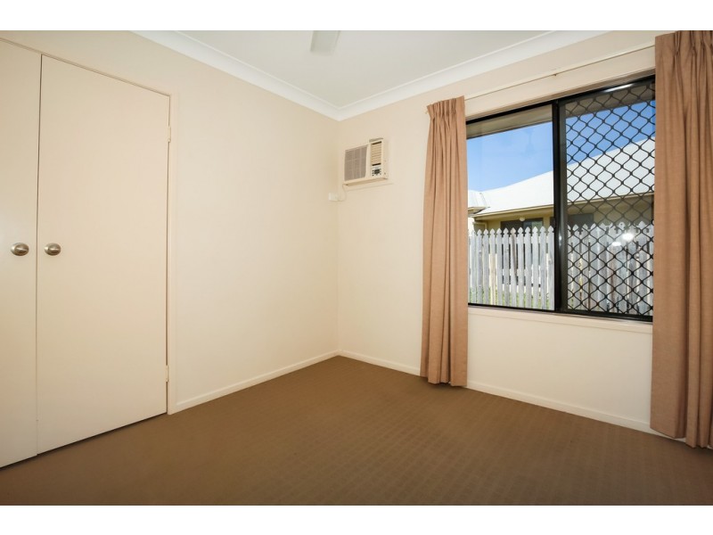 12 Ripon Court, Mount Low QLD 4818