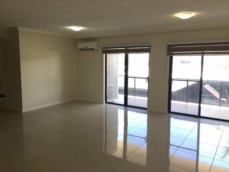 26/309 Angus Smith Drive, Douglas QLD 4814