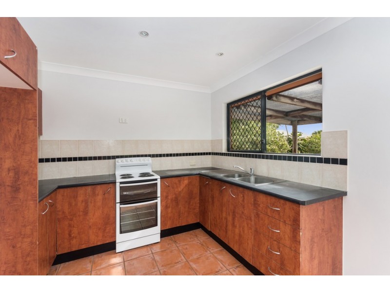 2 Dane Close, Burdell QLD 4818