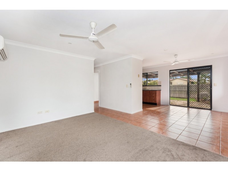2 Dane Close, Burdell QLD 4818
