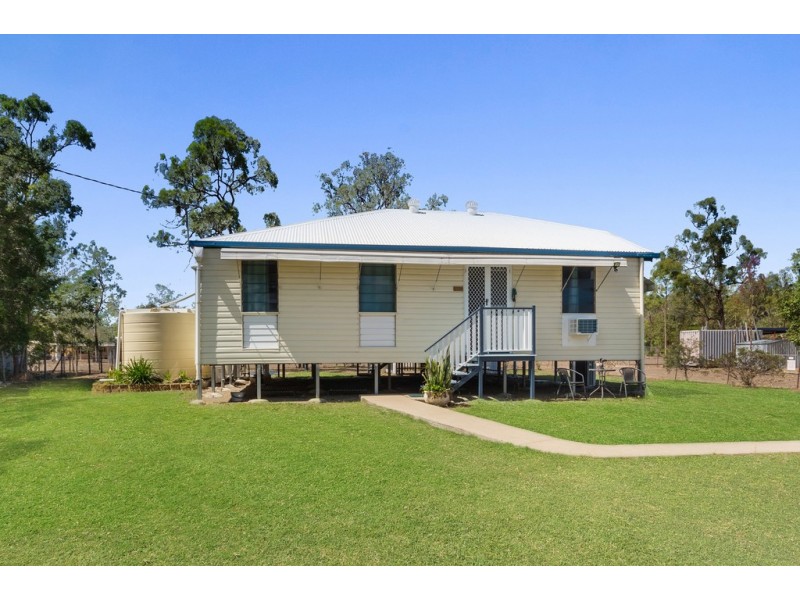35 Aurora Drive, Black River QLD 4818