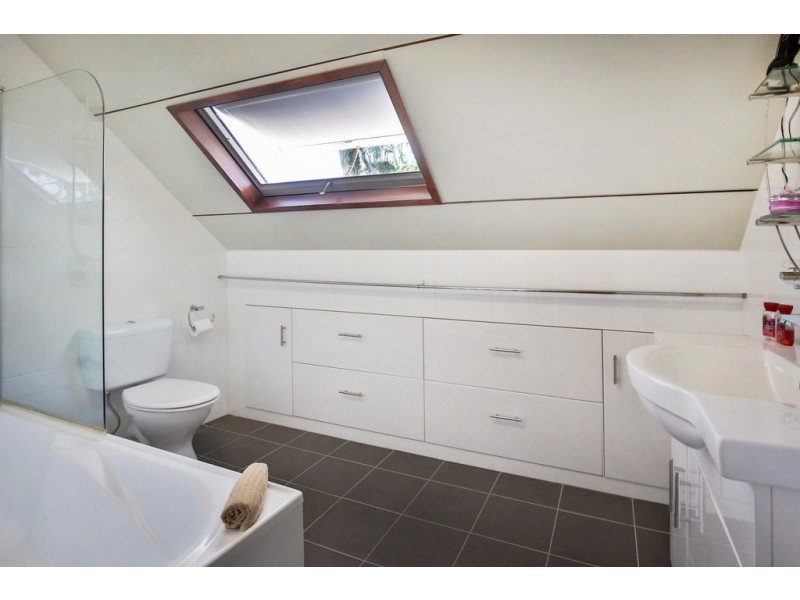 22 Jennifer Street, Kelso QLD 4815