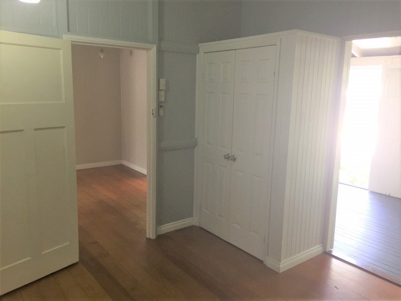 32 Bayswater Terrace, Hyde Park QLD 4812