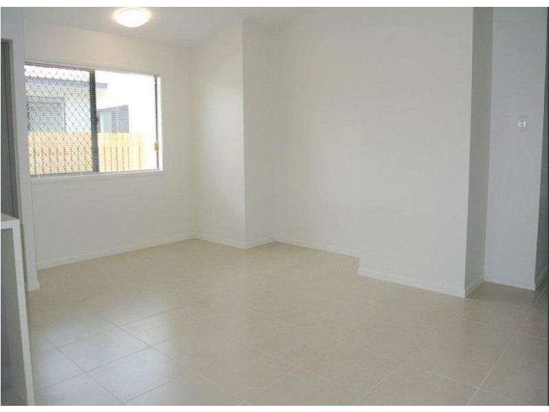 4 Kahana Avenue, Burdell QLD 4818