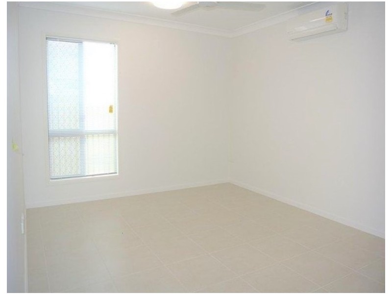 4 Kahana Avenue, Burdell QLD 4818