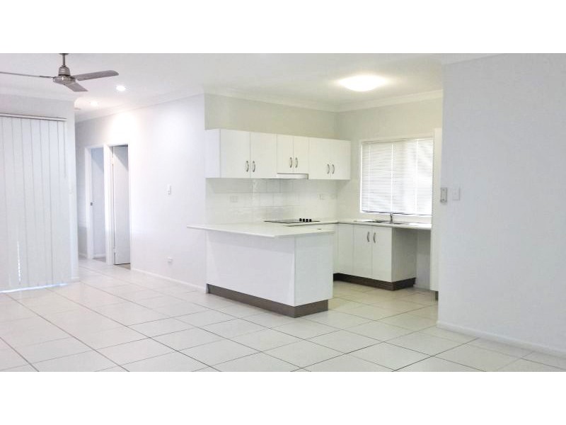 11A Shark Court, Mount Louisa QLD 4814