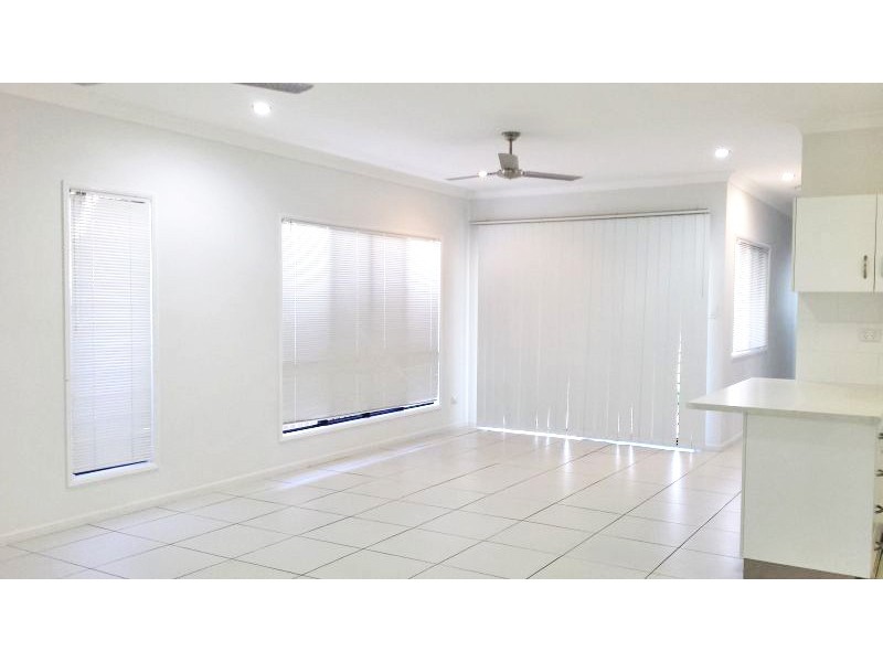 11A Shark Court, Mount Louisa QLD 4814