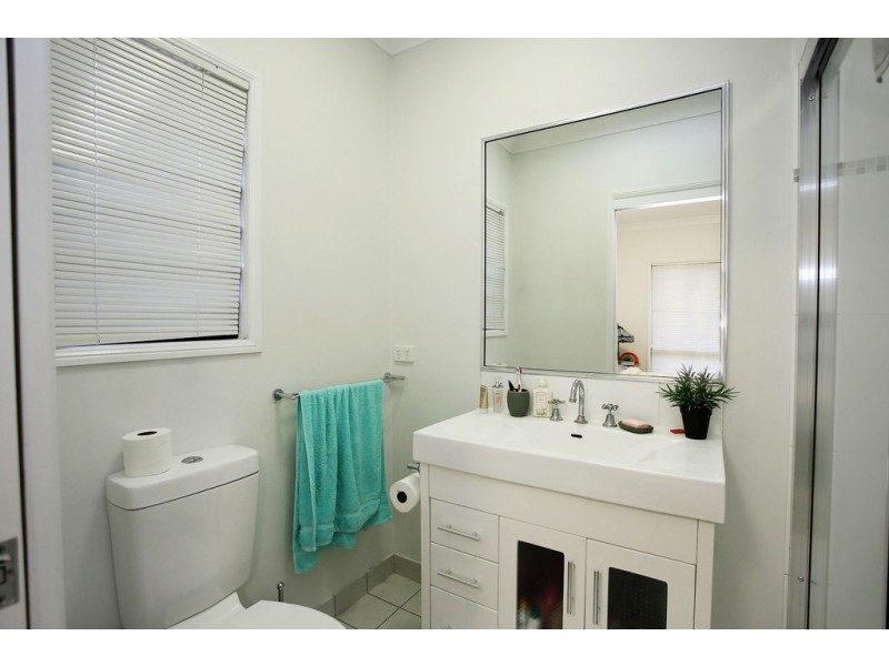 11A Shark Court, Mount Louisa QLD 4814