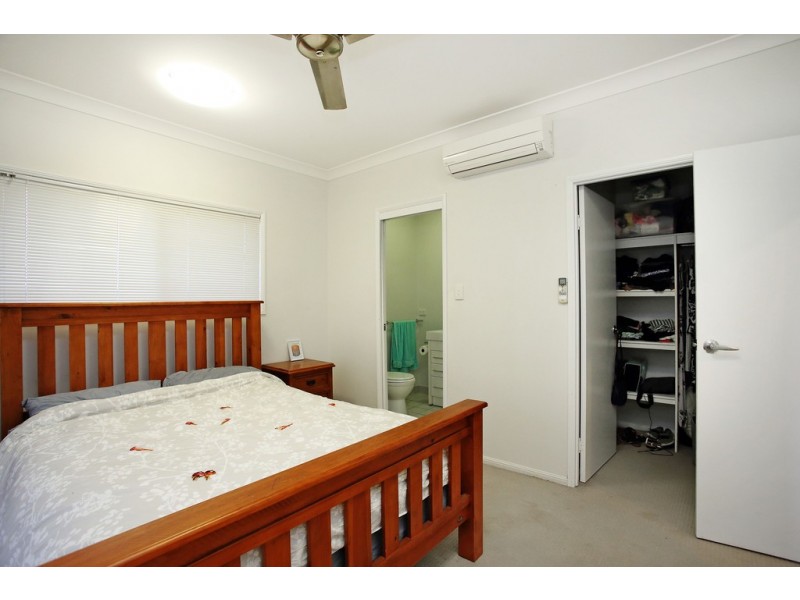 11A Shark Court, Mount Louisa QLD 4814