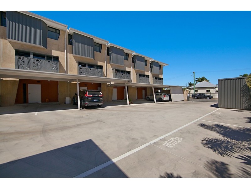 1/1D Plant Street, West End QLD 4810