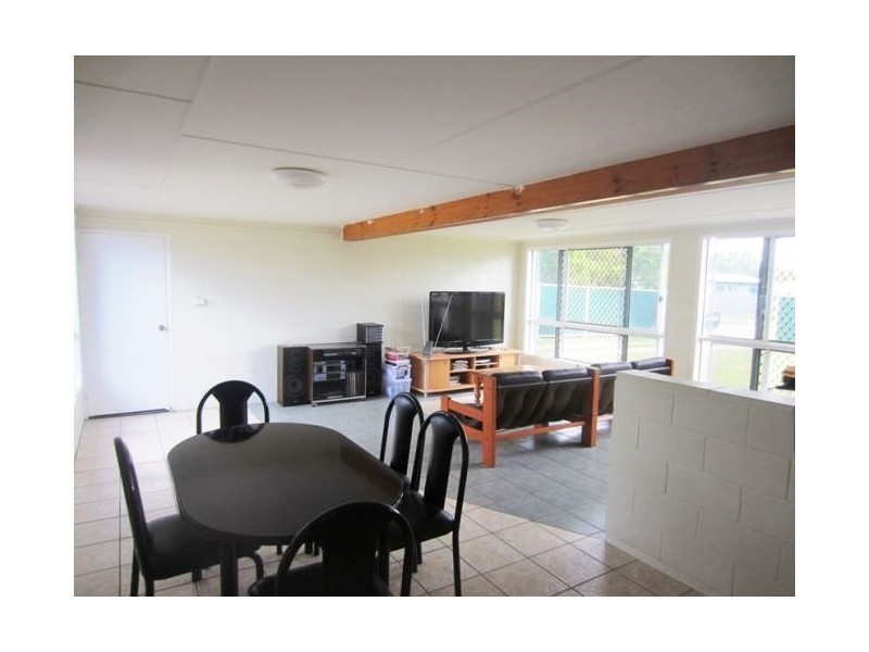 12 Palm Drive, Deeragun QLD 4818