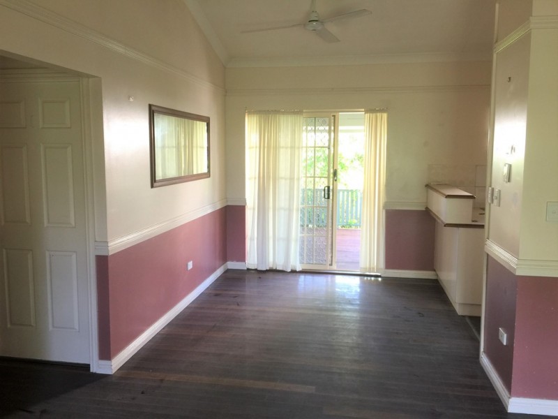 1 Raven Court, Kelso QLD 4815