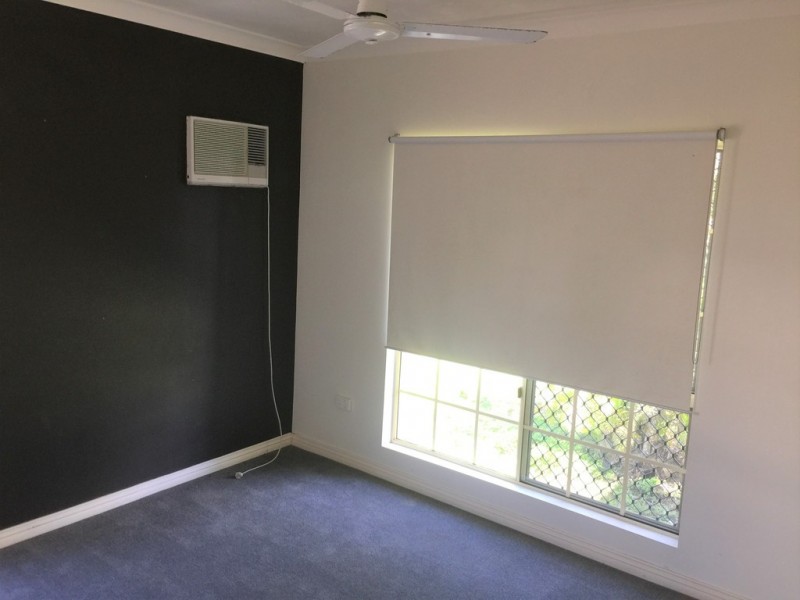 1 Raven Court, Kelso QLD 4815