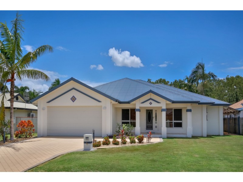 4 Crown Court, Kirwan QLD 4817