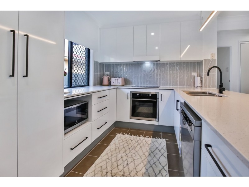 1 Coolidge Street, Mount Louisa QLD 4814