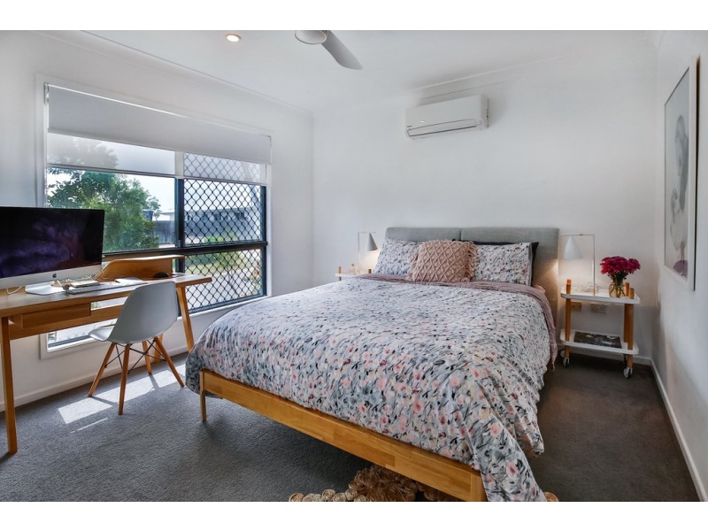 1 Coolidge Street, Mount Louisa QLD 4814