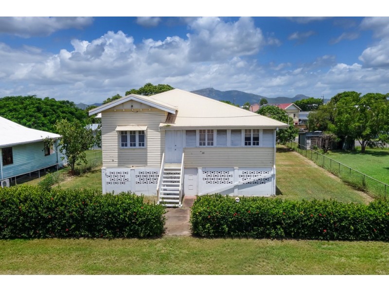 30 Montgomery Street, West End QLD 4810