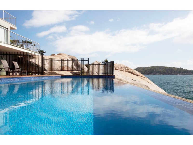 2207/146 Sooning Street, Nelly Bay QLD 4819