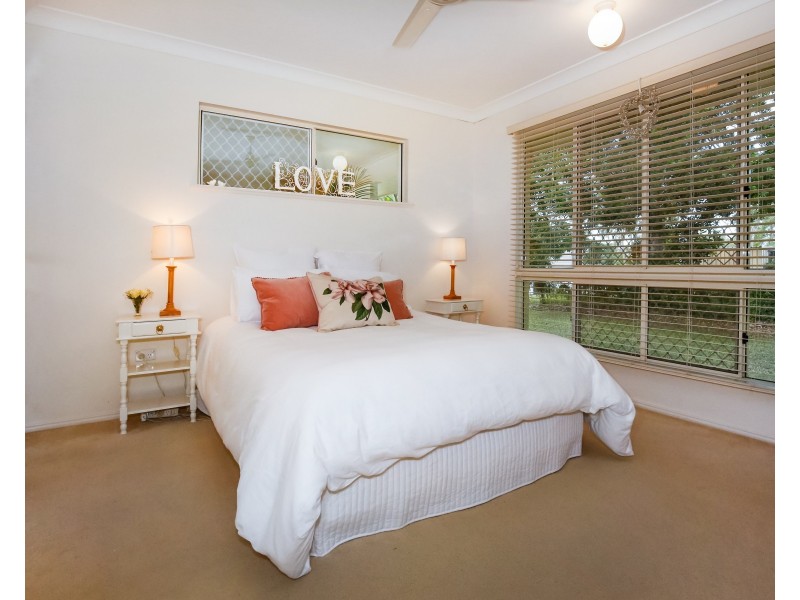 202 Kelso Drive, Kelso QLD 4815