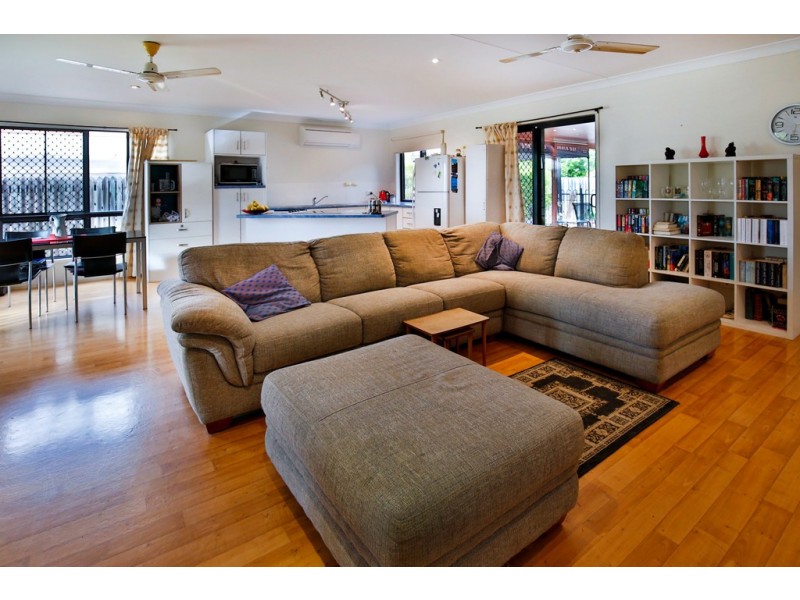 13 Miller Circuit, Kirwan QLD 4817