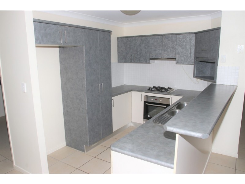 16 Riverbend Drive, Douglas QLD 4814